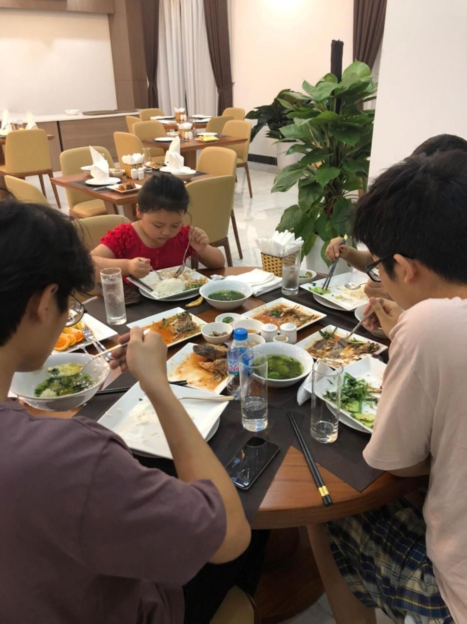 Hoa Hong Hotel Son La Exterior photo